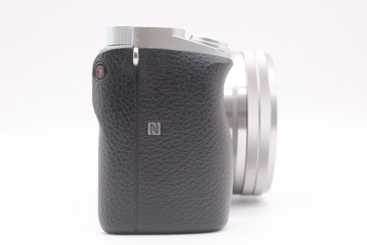 SONY α6000 ダブルズームレンズキット ILCE-6000Y